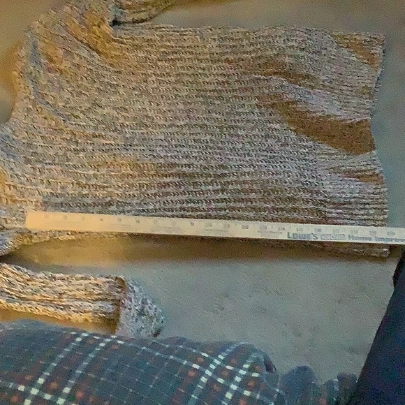 American Eagle Long Sleeve Sweater - Picture 5 of 7